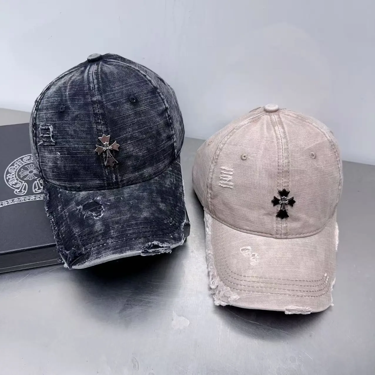 Welcome to inquire, Crow heart distressed hole baseball cap